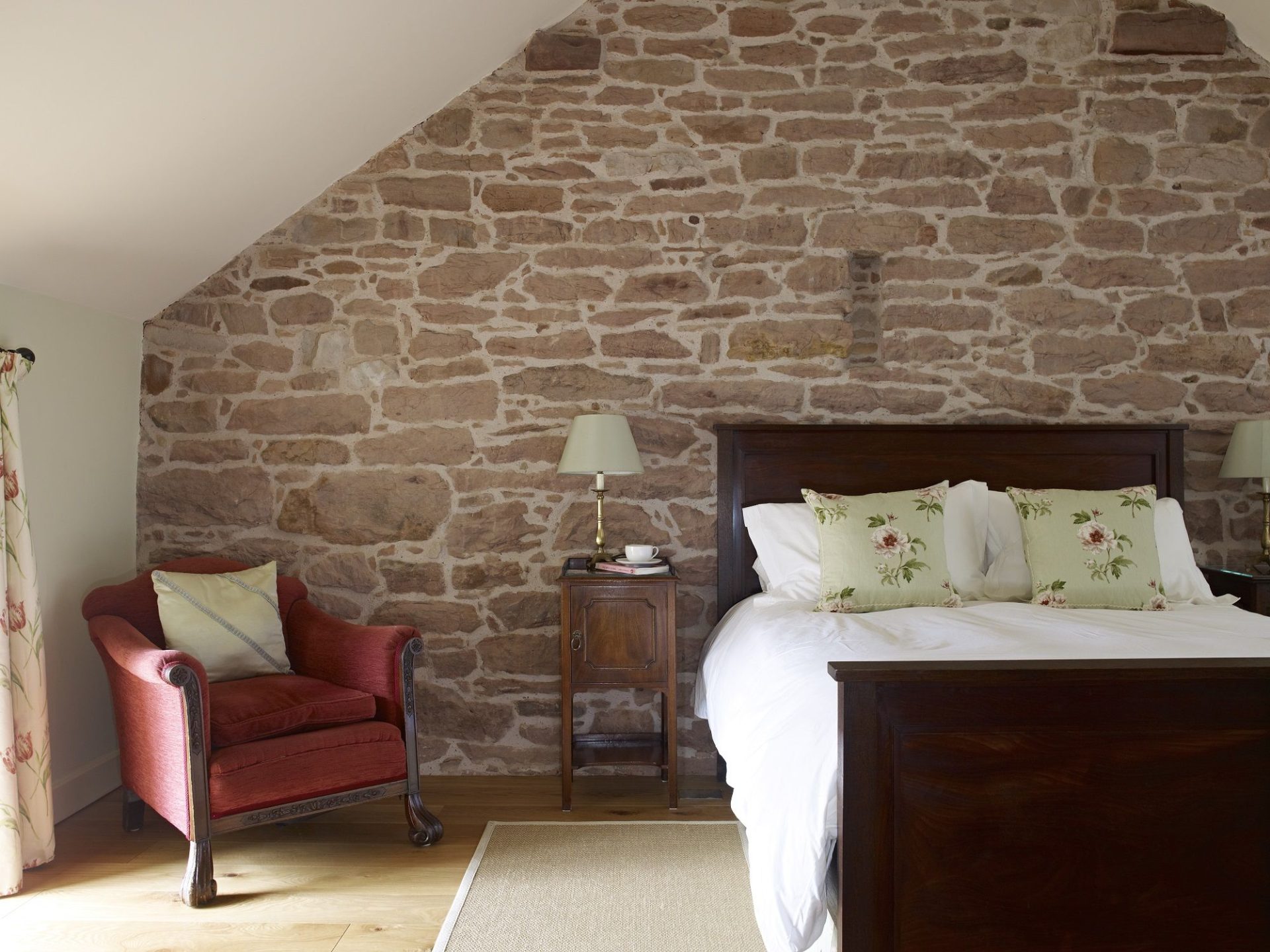 Cazenovia Hall Lorenzo ensuite bedroom with king size bed at The Rowley Estates