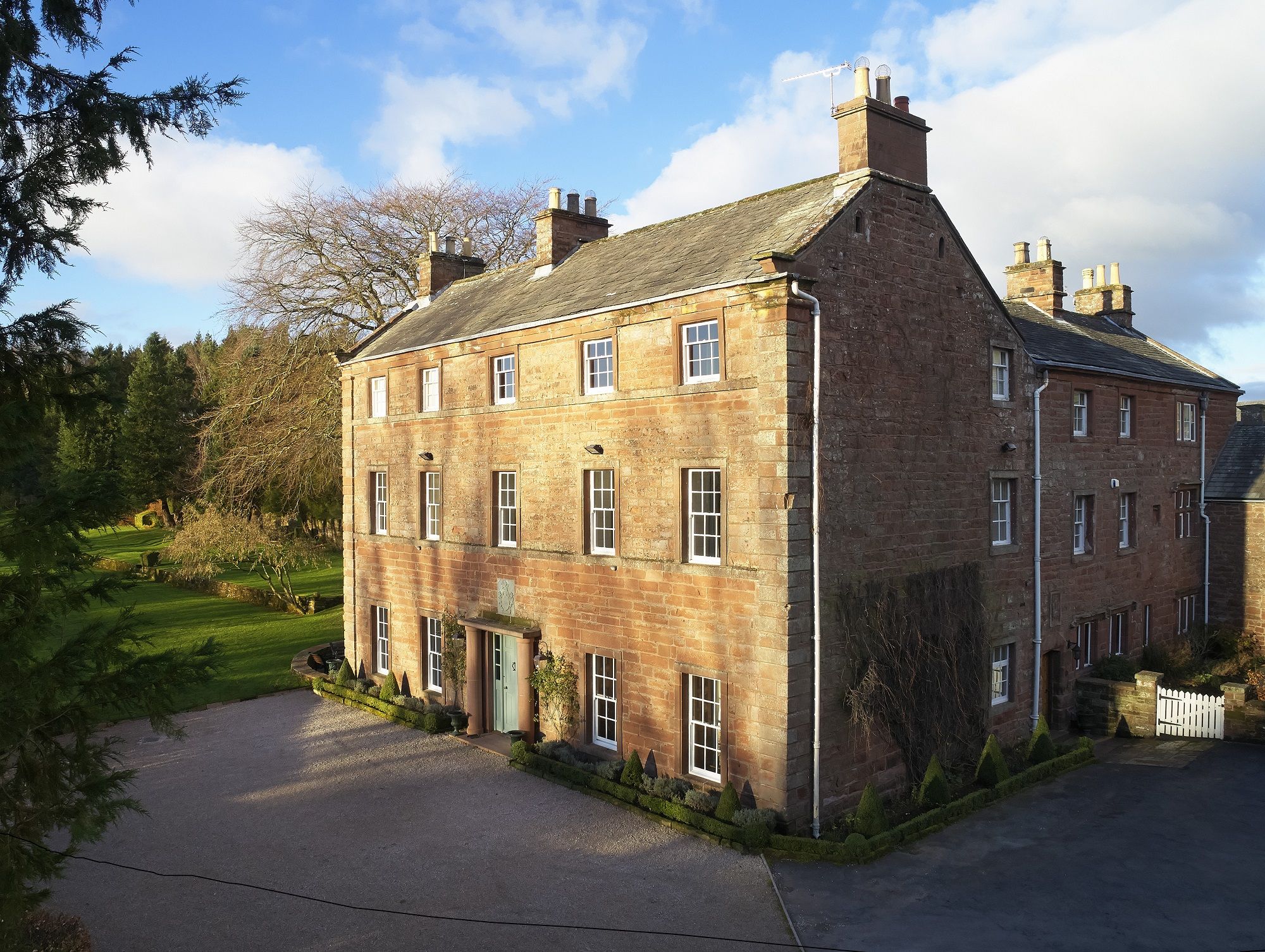 Melmerby Hall luxury holiday self catering home near Lake District exclusive use venue for family holidays wedding venue corporate breaks dogs welcome