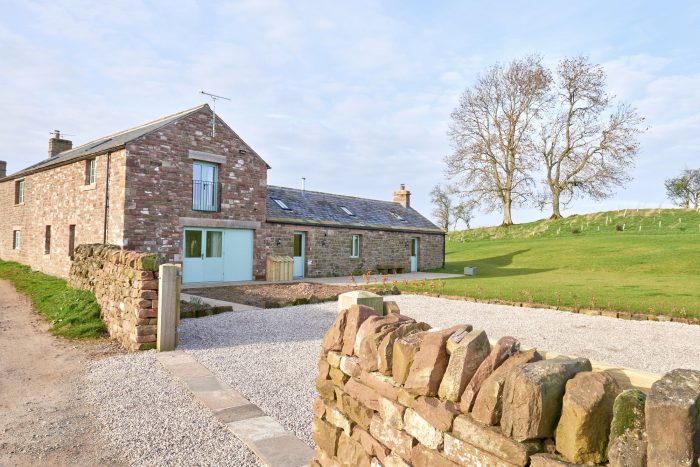 Gill Beck Barn luxury holiday cottage at The Rowley Estates private garden dog friendly
