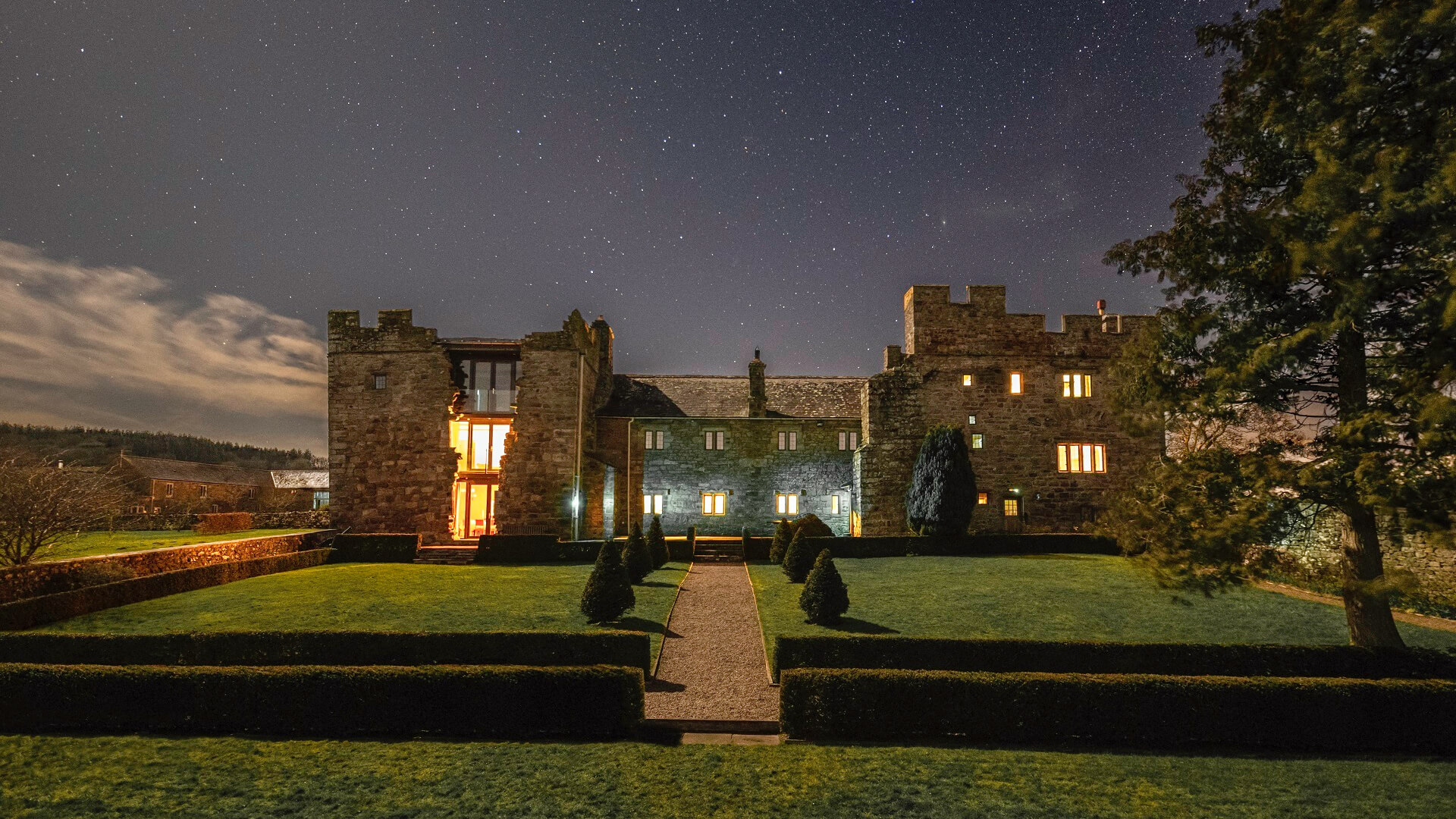 Blencowe-Hall-night-sky-view-Ben-Bush-photography