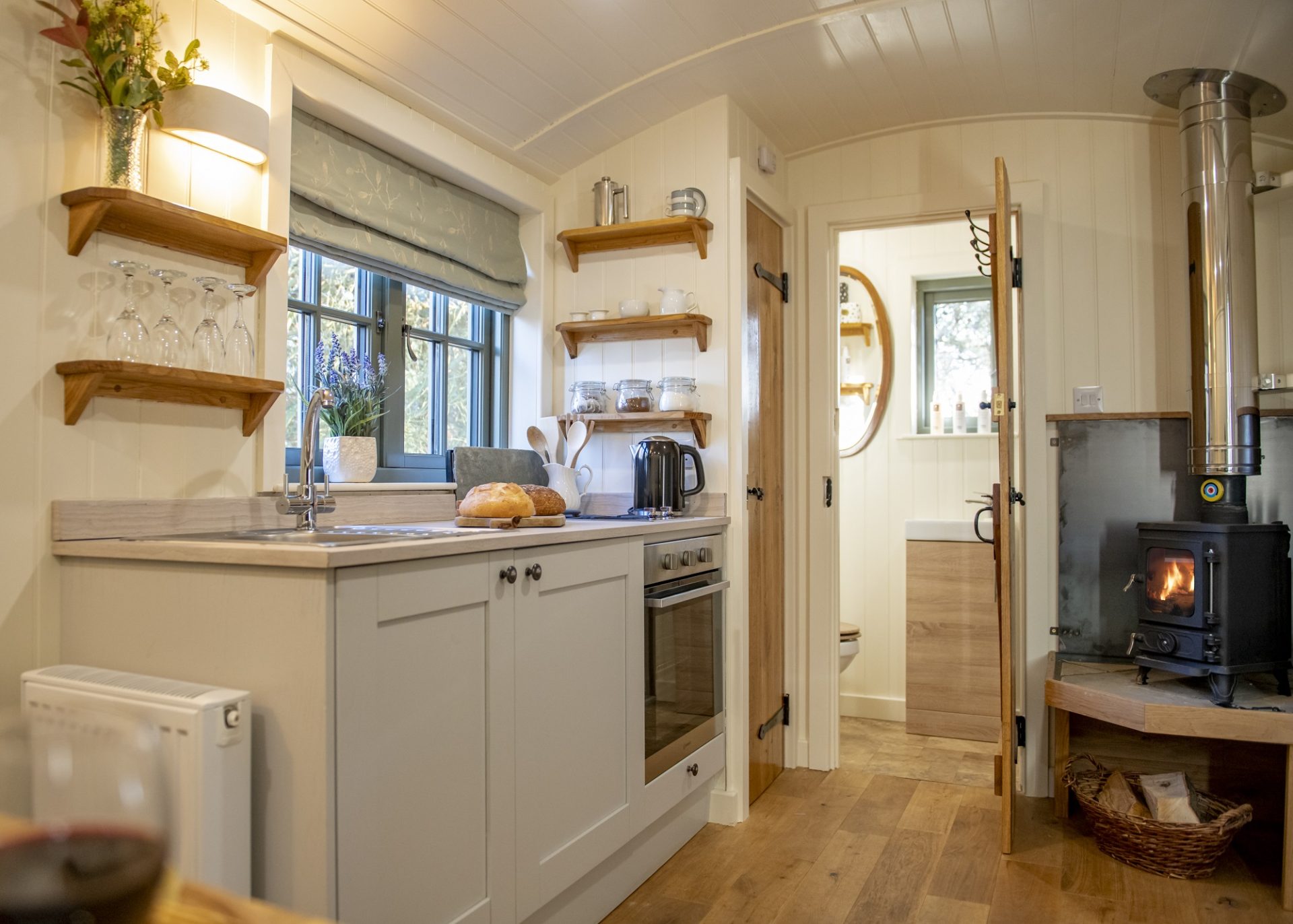 Oak-Retreat-The-Rowley-Estates-ensuite-cabin-with-fire