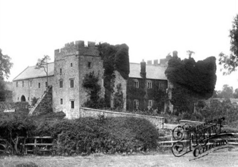 blencowe-hall-front-view-in-1893-cropped