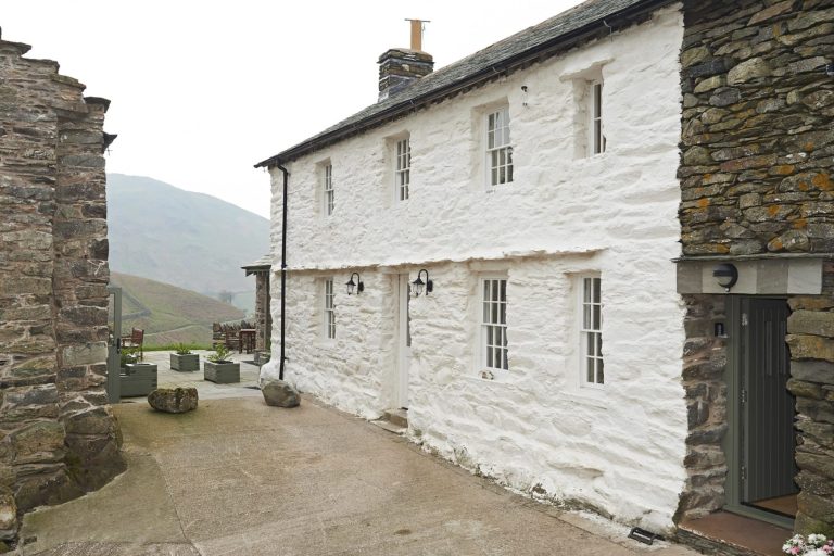hause-hall-farm-dog-welcome-holiday-cottage-in-lake-district-national-park