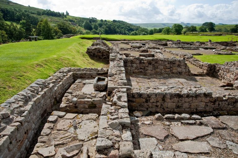 Hadrians Wall, Roman Vindolanda & The Roman Army Museum