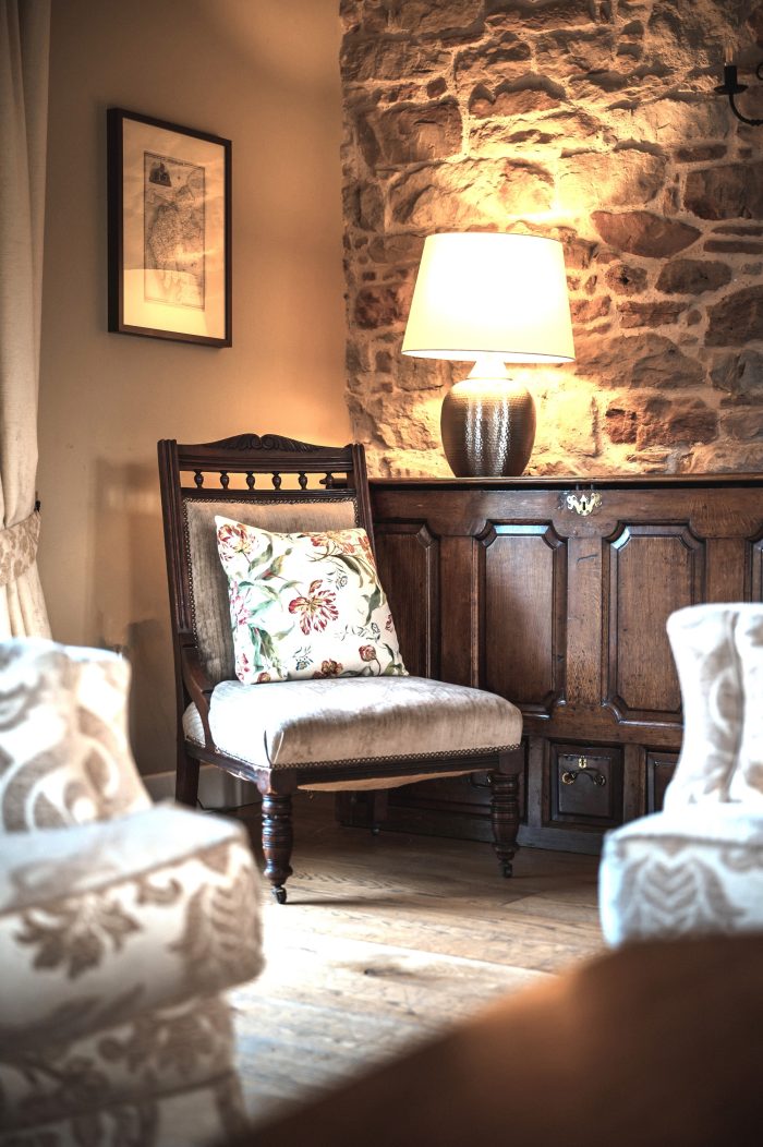 Airy open plan reception rooms