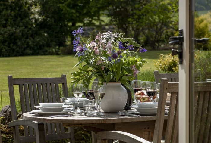 Leisurely alfresco breakfasts