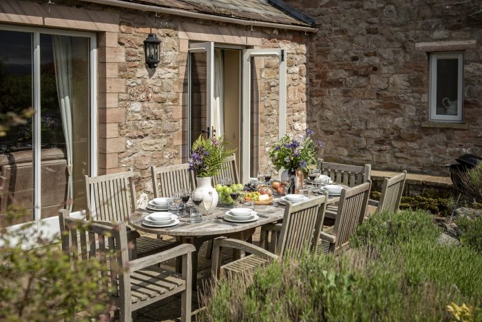 Leisurely alfresco breakfasts