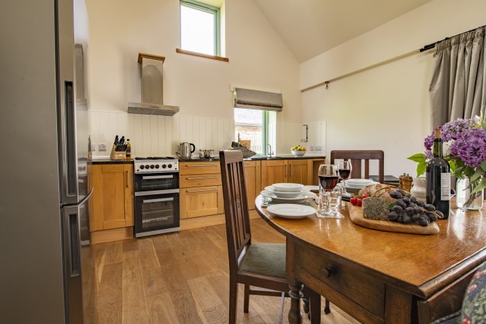 Escape to a cosy hideaway and enjoy panoramic fellside vistas, perfect for stargazing under the night sky