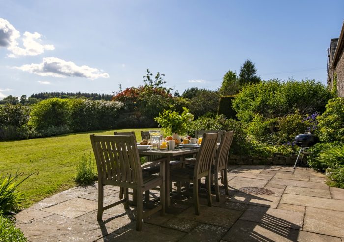 Suntrap terrace & Lakeland views