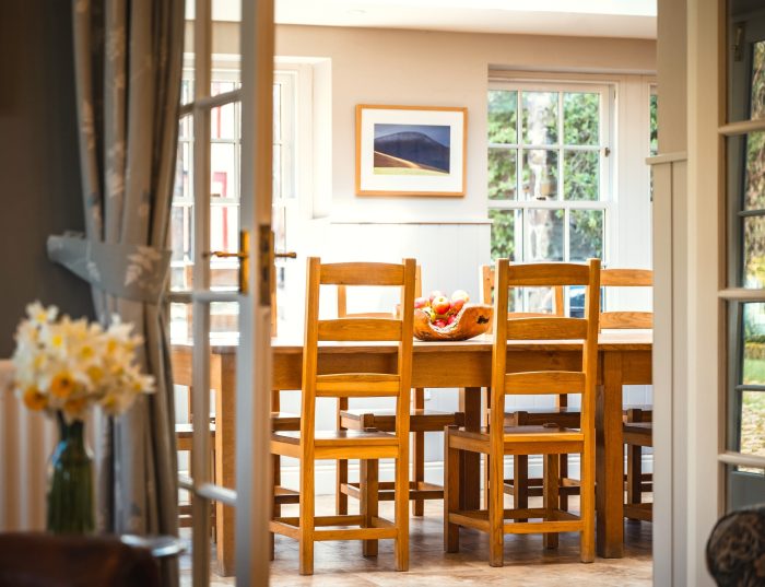 Kitchen & Living Areas