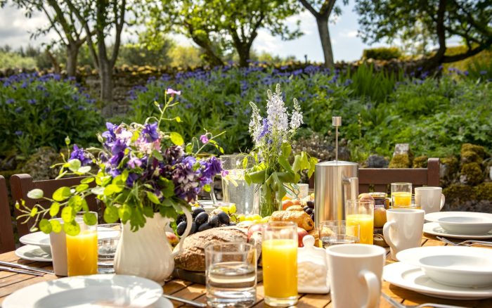 Ancient orchards and leisurely breakfasts