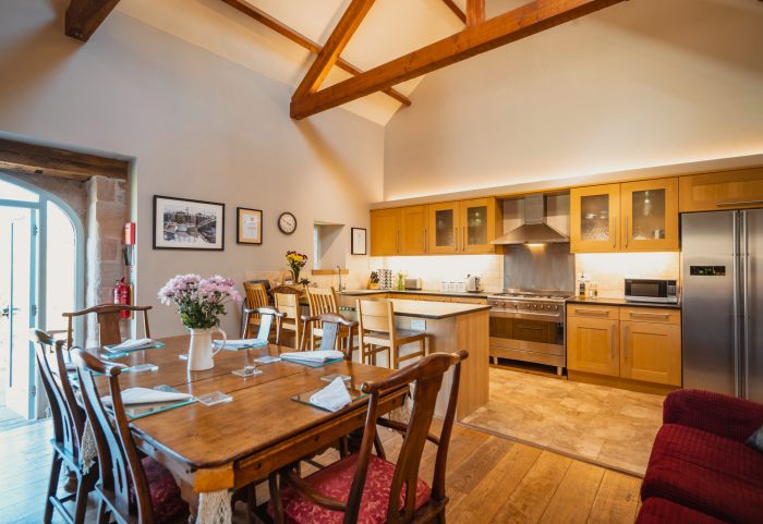 Galleried reception room and open plan kitchen