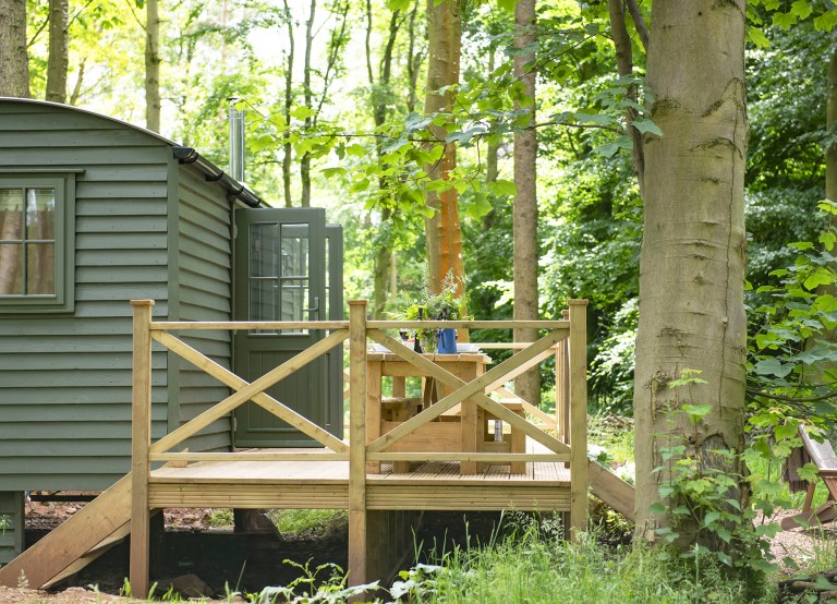 Relax and recharge in Cedar Retreat 