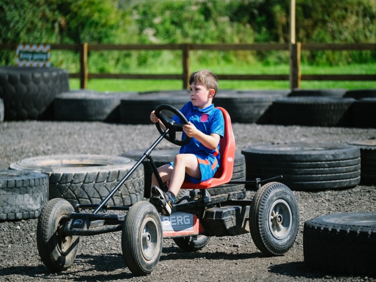 Outdoor Play at Walby Farm (Photo Steve Barber) (5) (1)