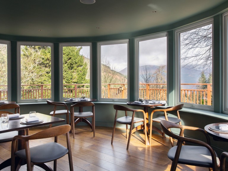 cottage in the wood restaurant day