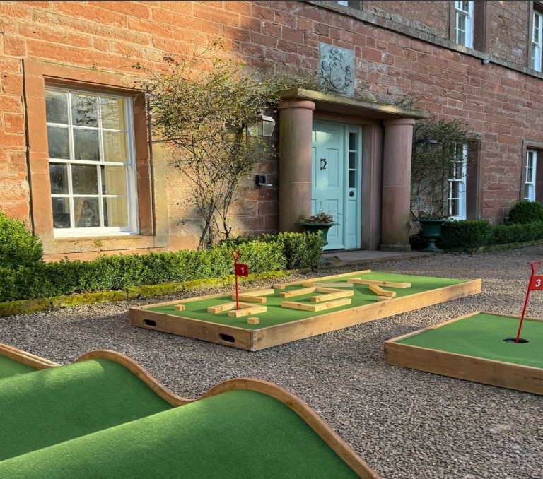 michael coates crazy golf garden game 6