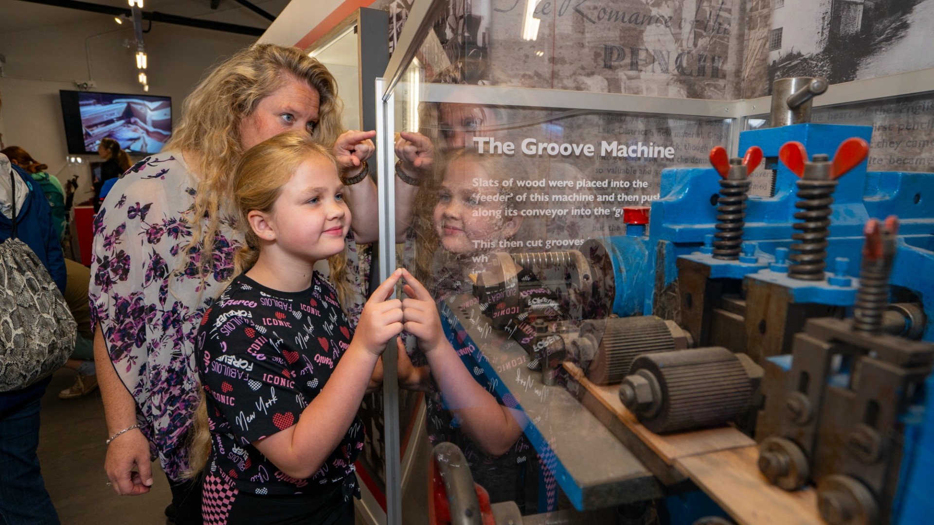 derwent pencil museum little kid exhibit family