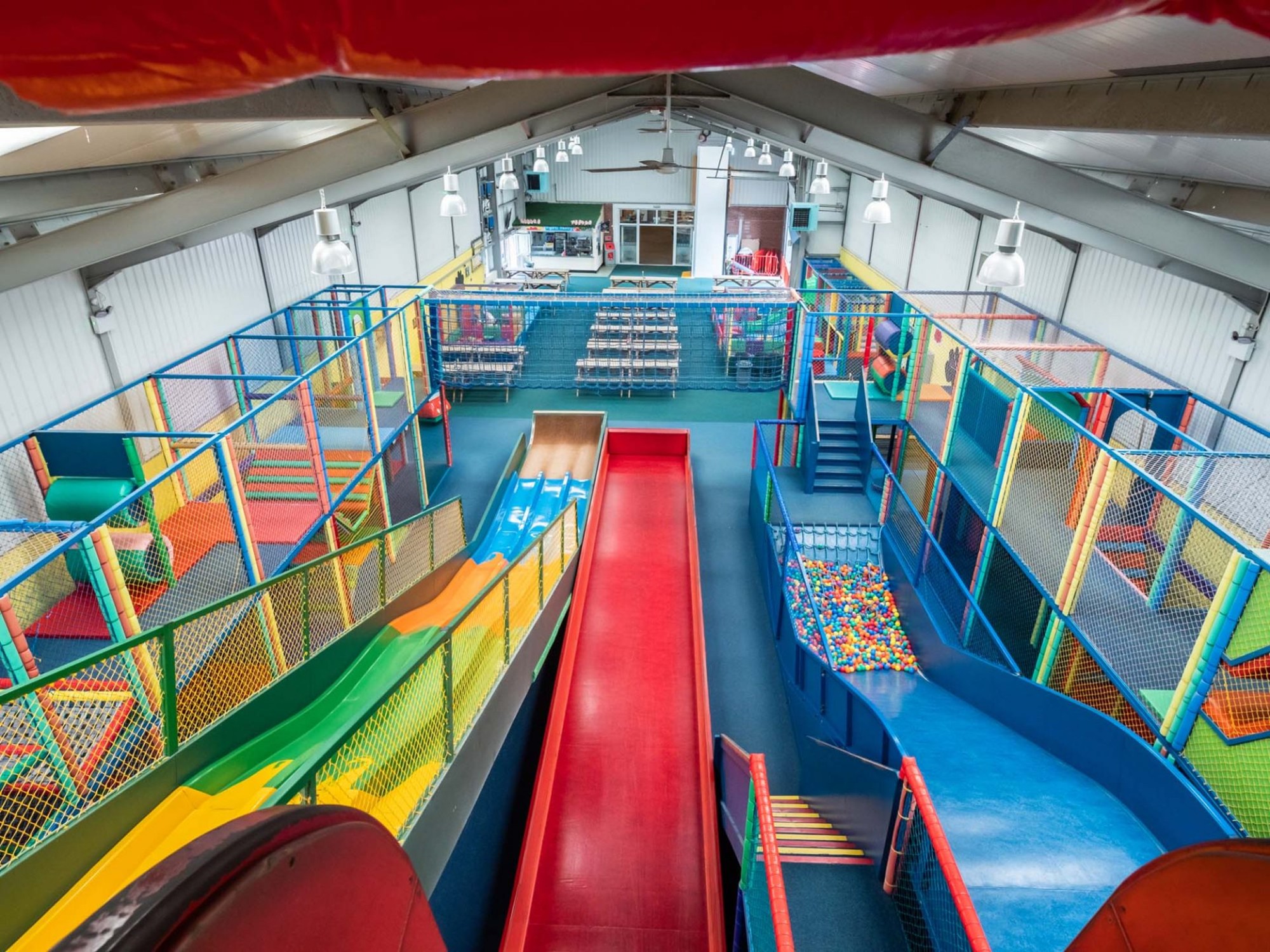 walby farm park indoor slides (1)