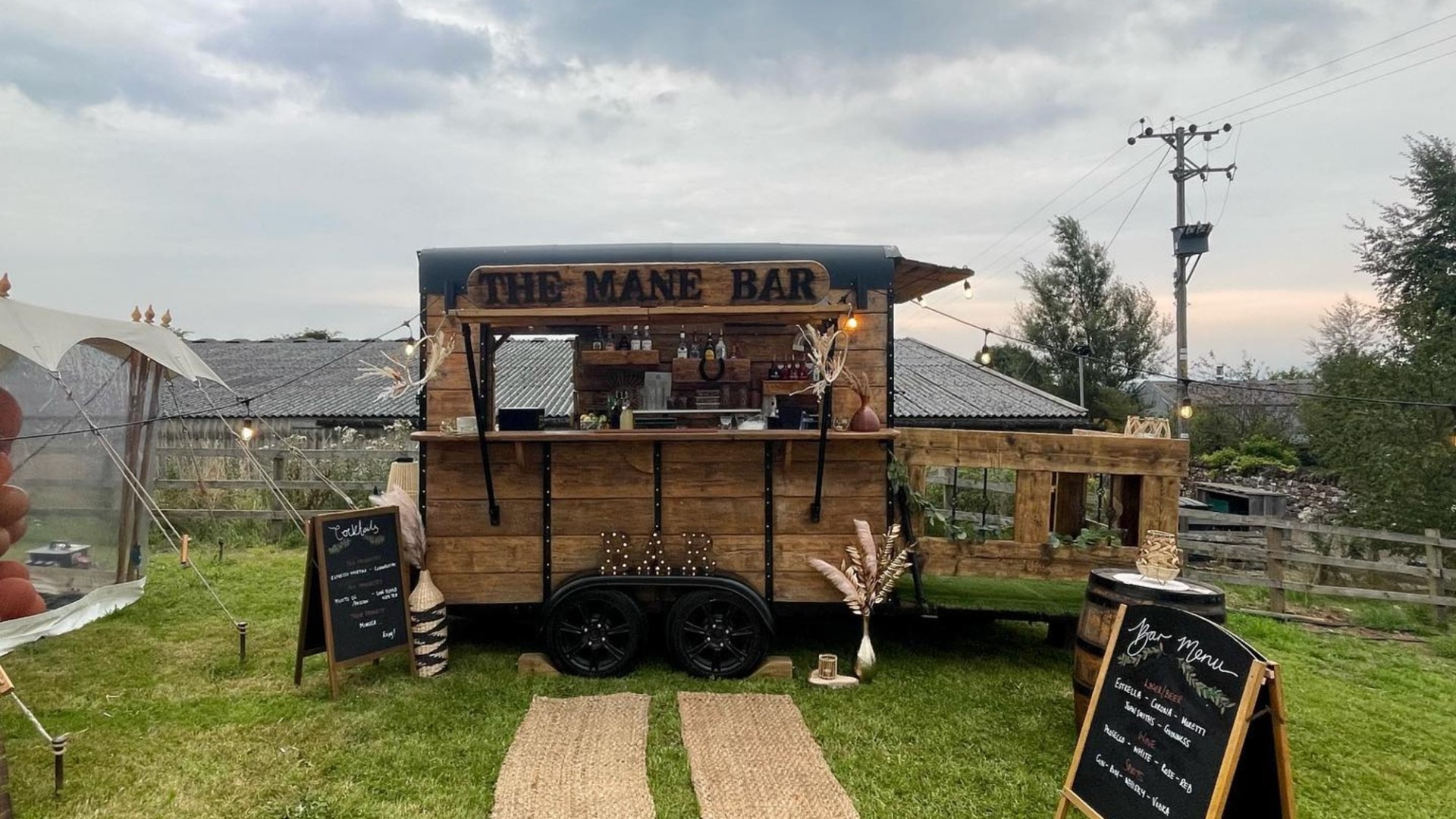 mane bar train car restoration thing