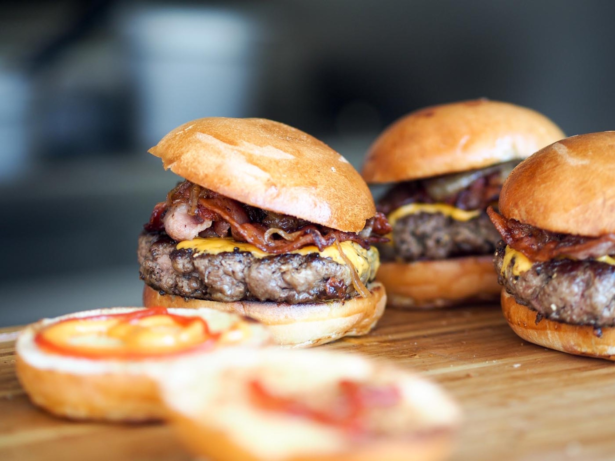 hamburger cheeseburger catering food dinner lunch