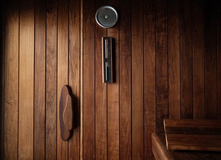 Wood-fired sauna hire