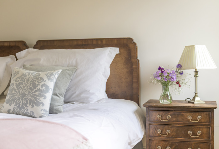 Bedrooms & bathrooms